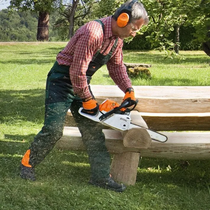 Motosierra STIHL MS 231 C-BE 40 R 325” RM - Imagen 2